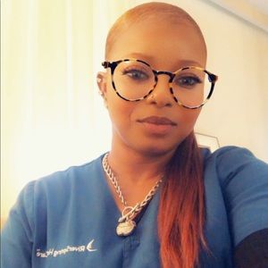 Meet your Posher, Alicia